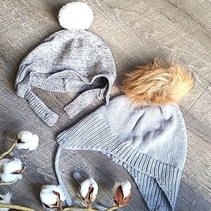 Gap 12-18 months Cozy Gray Knit baby  Hat Set